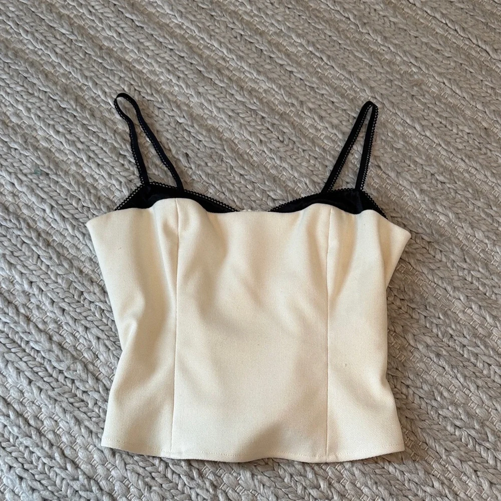 Reformation Melanie sleeveless top - Picture 2 of 8